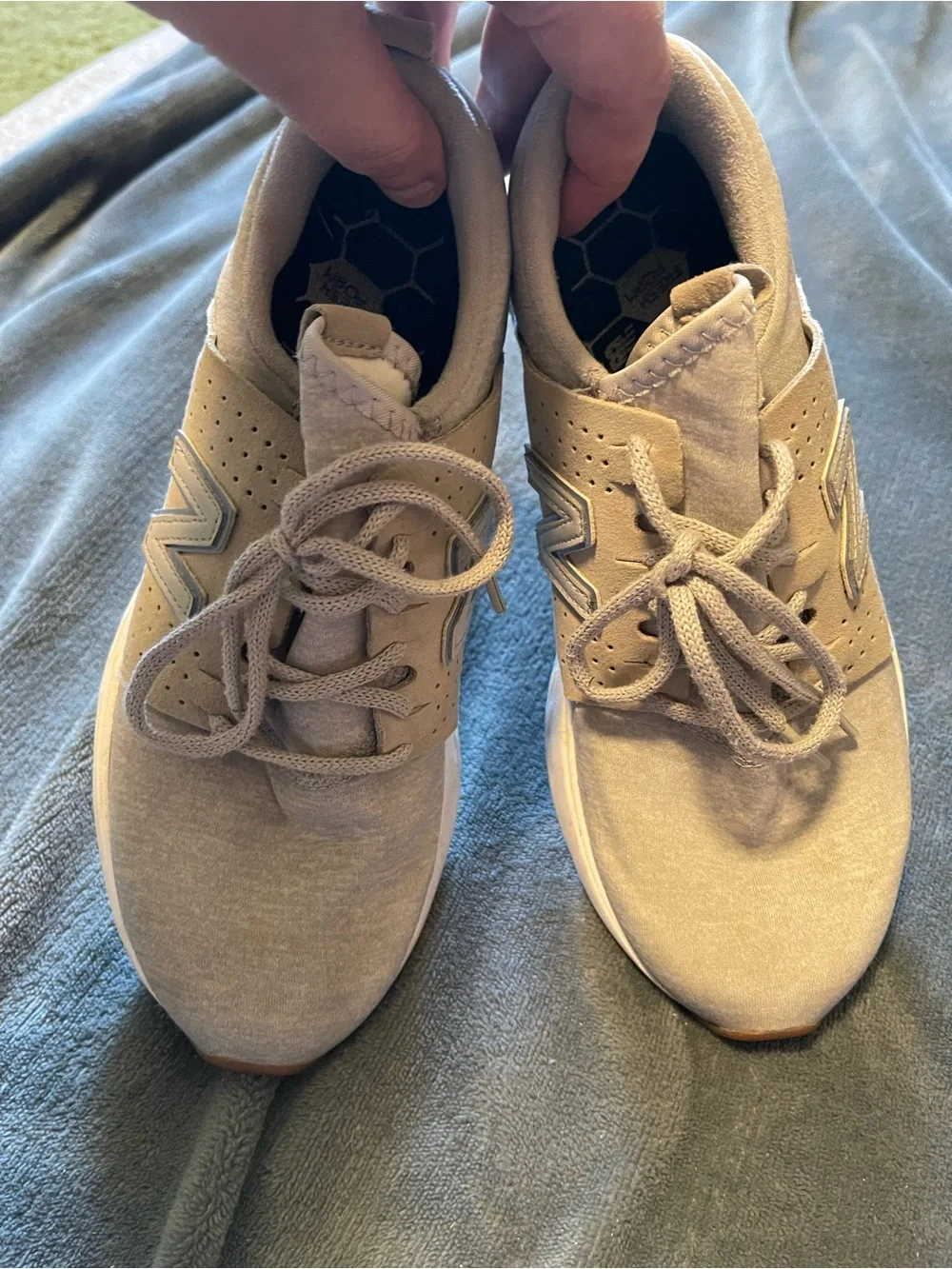 New Balance Gray lightweight running shoes womens 6.5 athleisure athletic casual